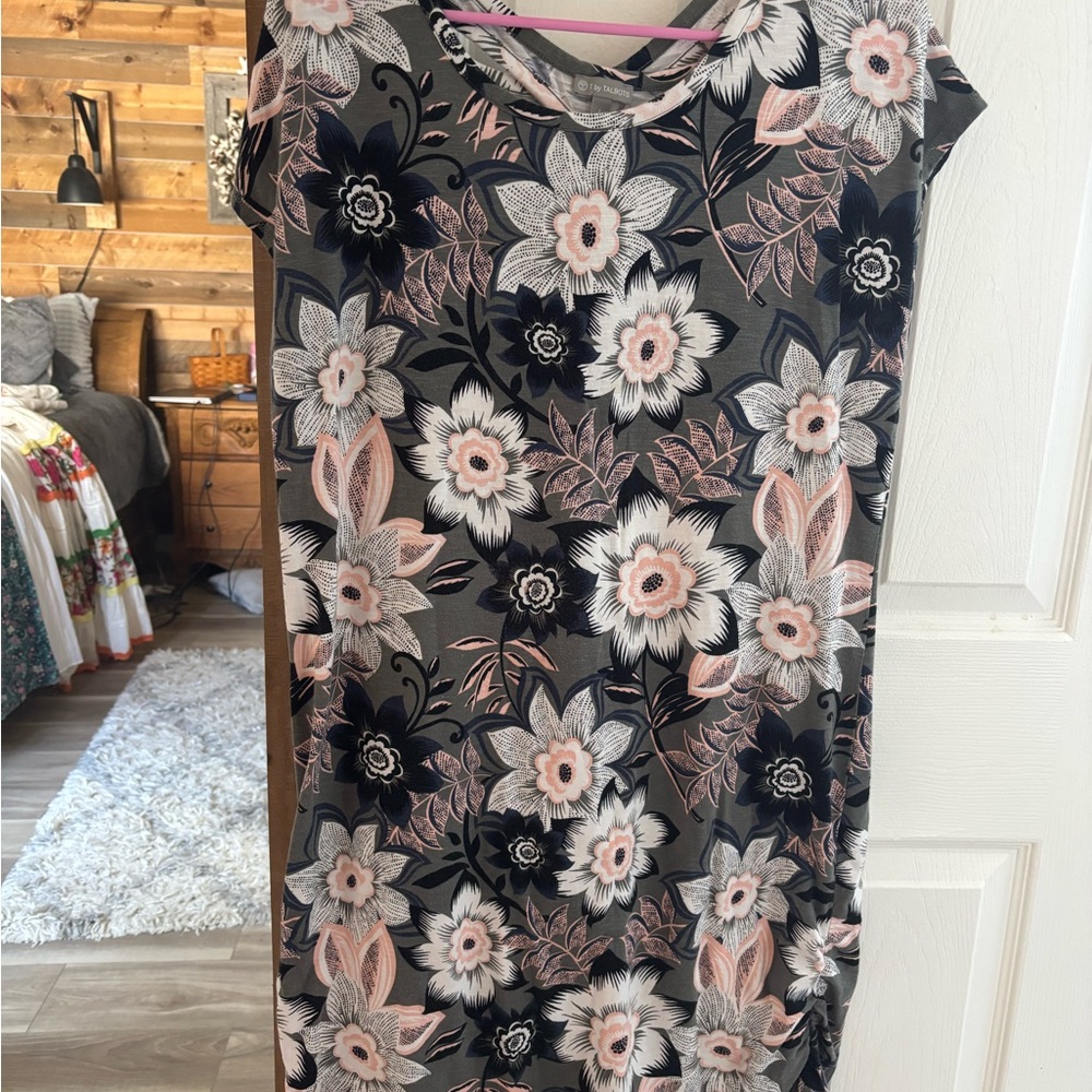 Talbots Green Floral Midi Dress with Hawaiian Flare Size Large. - Picture 2 of 6